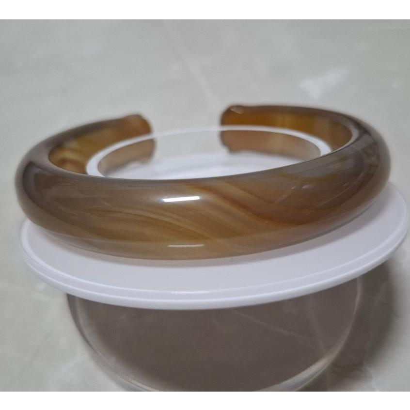 【三寶坊】天然黃瑪瑙手鐲 62圈口 茶色 貓爪雕刻鐲 平安鐲 手鐲大圈口 N477-細節圖3