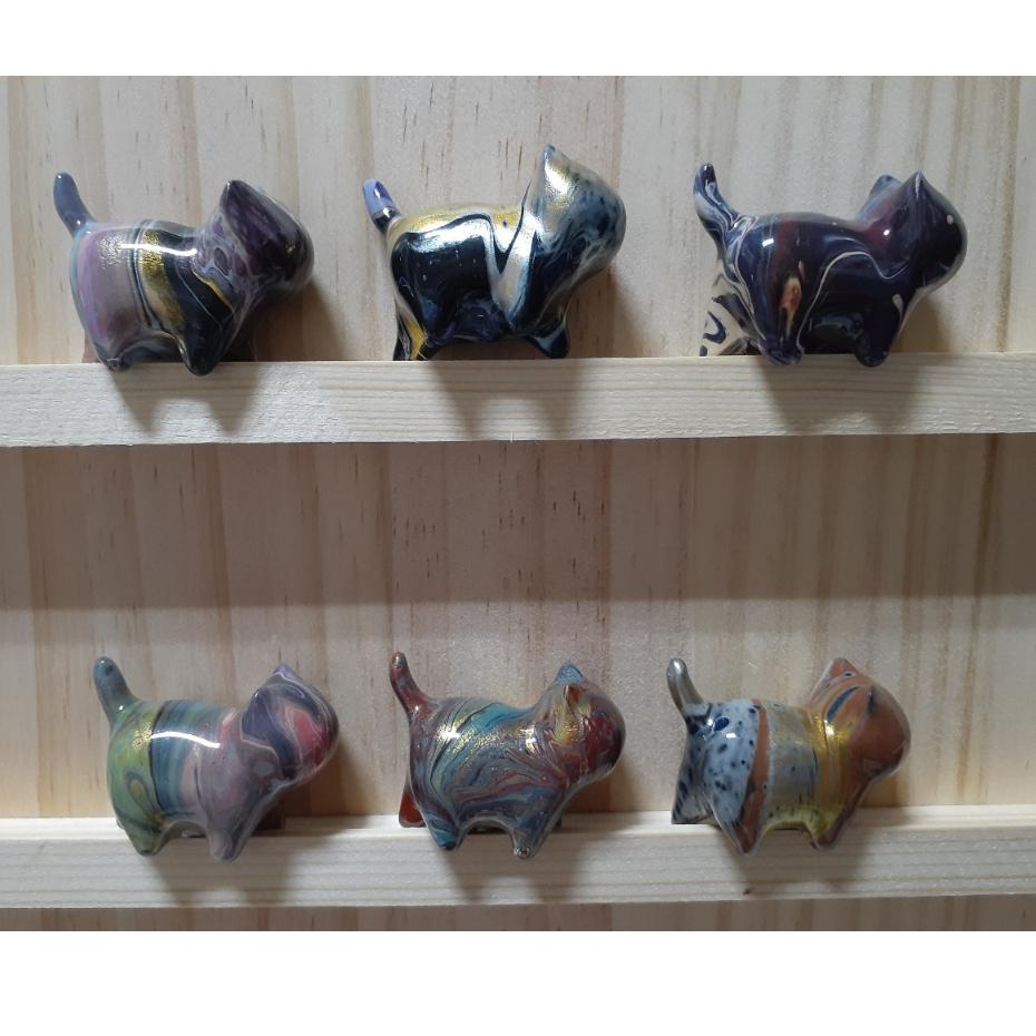 【三寶坊】大漆貓 深色多彩系 發財貓 無臉貓擺件 貓咪擺件 貓咪木頭雕刻 大漆工藝 貓咪公仔 招財貓 C13-C18-細節圖2