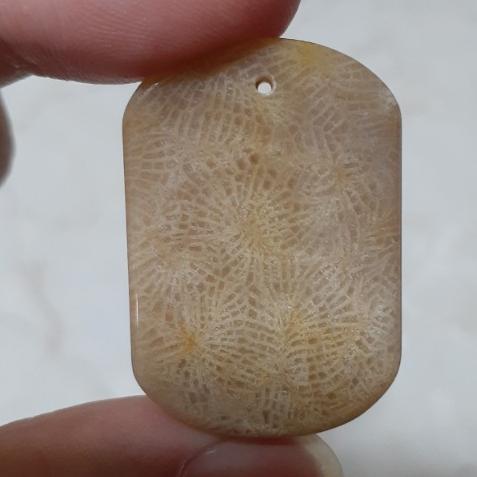 【三寶坊】天然珊瑚玉 無事牌 錢幣型 菊花石 珊瑚玉吊墜 O1-O4-細節圖7