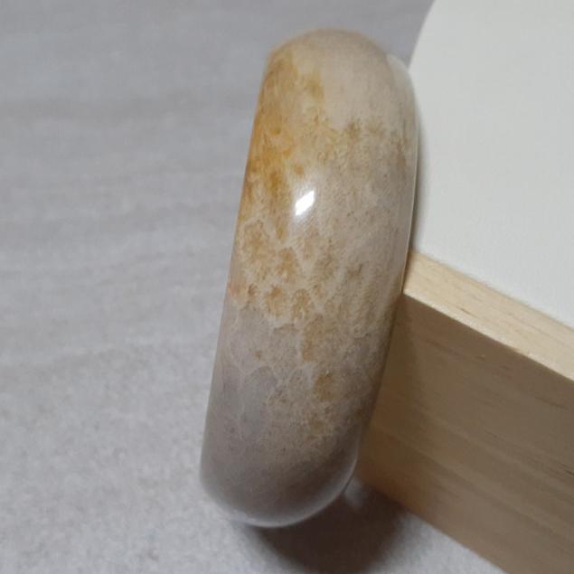 【三寶坊】天然珊瑚玉手鐲 58圈口 腦紋 蟲紋 平安鐲 手鐲大圈口 N98-細節圖4