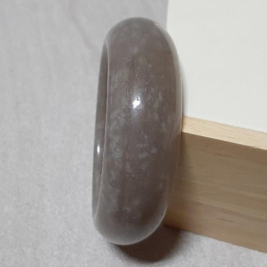 【三寶坊】天然佘太翠手鐲 56圈口 佘太紫玉 寬鐲 手鐲大圈口 N336-細節圖3