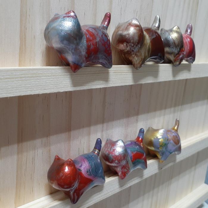 【三寶坊】大漆貓 金屬色系 發財貓 無臉貓擺件 貓咪擺件 貓咪木頭雕刻 大漆工藝 貓咪公仔 招財貓 C19-C24-細節圖8