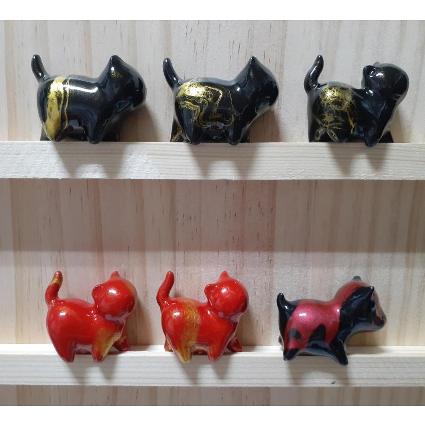 【三寶坊】大漆貓 黑紅系 大漆犬 無臉貓擺件 貓咪擺件 貓咪木頭雕刻 大漆工藝 貓咪公仔 招財貓 療癒系 C25-C30-細節圖2