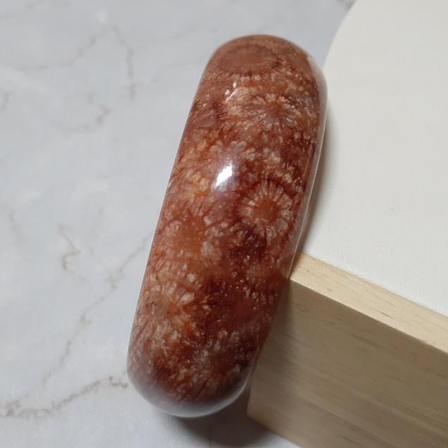 【三寶坊】天然珊瑚玉手鐲 61圈口 大花 寬鐲 手鐲大圈口 N37-細節圖4