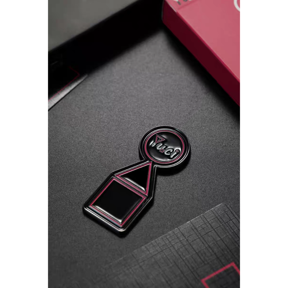 單購 聯名胸針一個