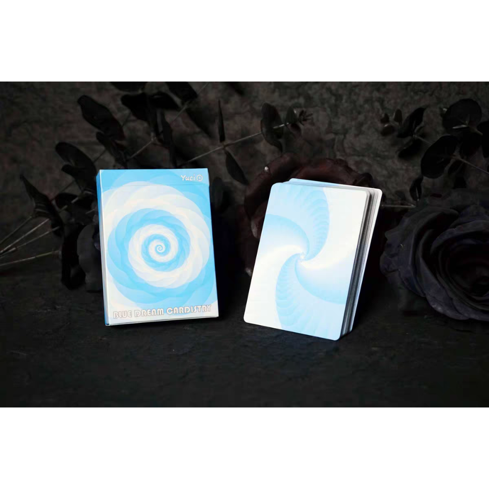 【千葉撲克】現貨 愛與夢境藍色款 撲克牌 布紋 無點數 魔術 收藏牌 花切專用牌 禮物 練習牌 紙牌 渡邊燙金-細節圖3