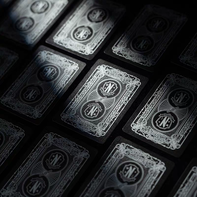 【千葉撲克】現貨 Bicycle x Wednesday 星期三 撲克牌 聯名 練習牌 魔術收藏牌 紙牌 uspcc-細節圖4