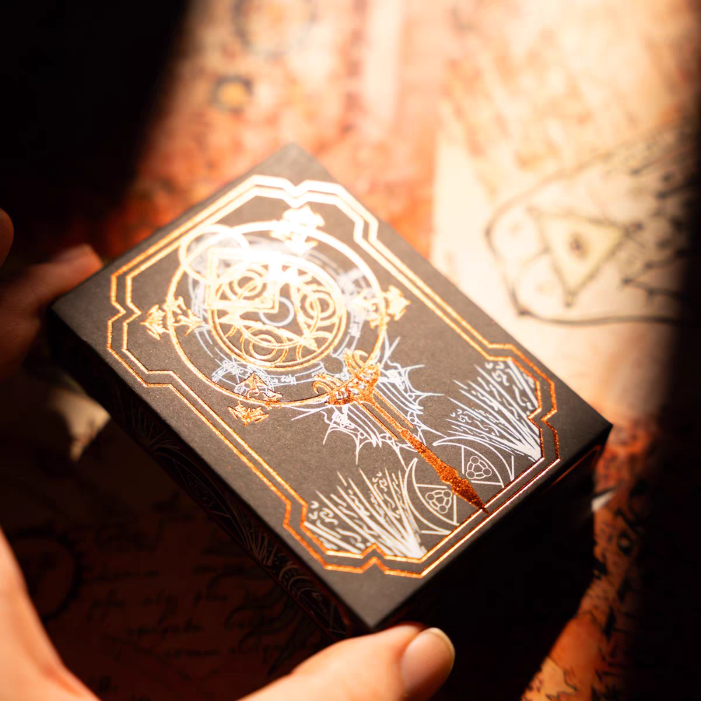 【千葉撲克】現貨 異質魔陣 XENOTHRY 燙金 螢光防偽油墨撲克牌 收藏牌 魔術 花切專用牌 單車牌 紙牌-細節圖9