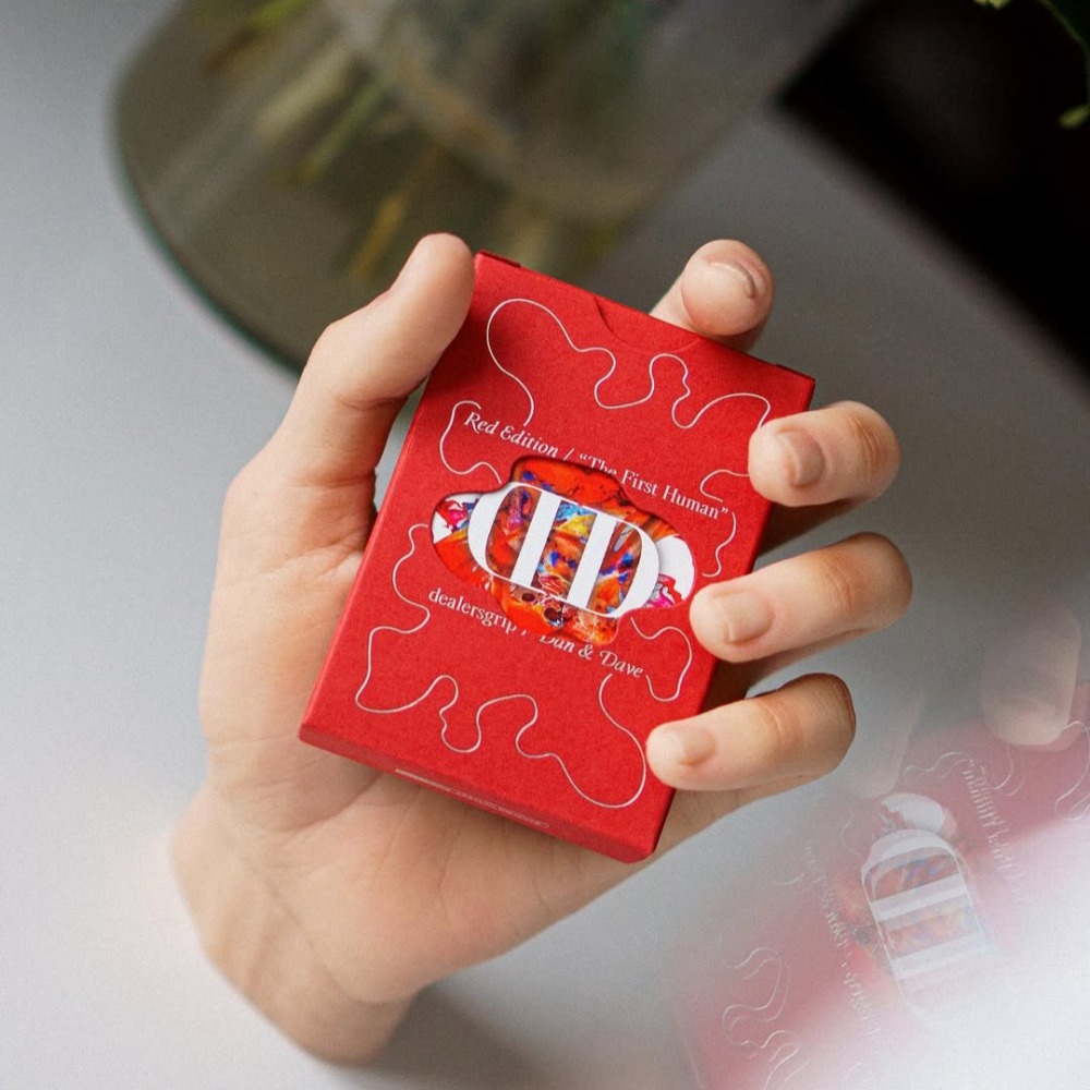 【千葉撲克】現貨 DG S&M 聯名 Dealersgrip 煙與鏡 DD撲克牌 紅色 藍色 魔術花切收藏 uspcc-細節圖6