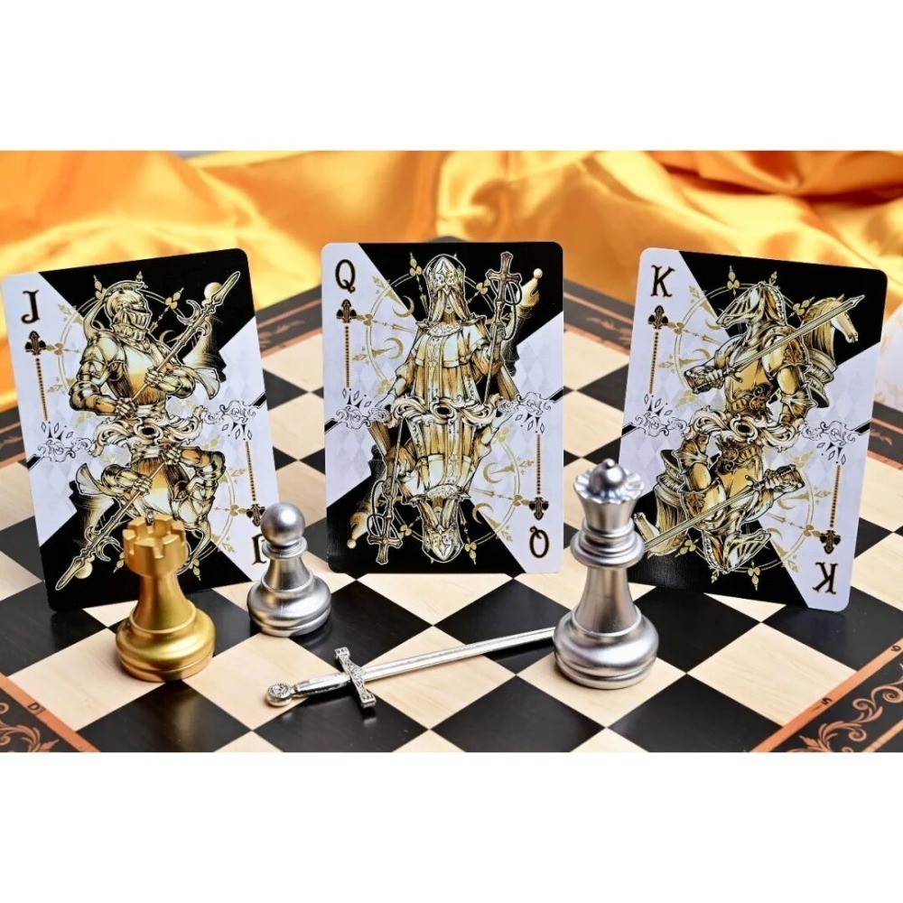 【千葉撲克】現貨 魔幻棋盤 雙層牌盒 限量2000 收藏牌 魔術 花切專用牌 撲克牌 禮物 紙牌 uspcc 渡邊燙金-細節圖9