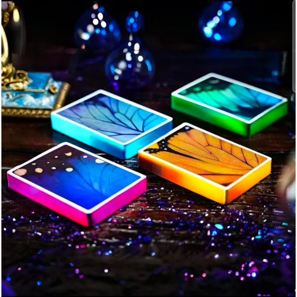 【千葉撲克】現貨 蝴蝶 Butterfly 金邊收藏禮盒 冷燙限量撲克牌 鏤空立體牌盒 Tcc 魔術收藏 撲克牌 禮物-細節圖2