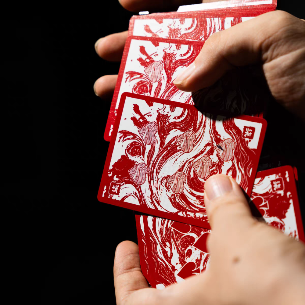 【千葉撲克】現貨 東方之海 三色燙金 金屬油墨工藝 收藏牌 魔術 花切專用牌 單車牌 禮物 紙牌 uspcc 渡邊燙金-細節圖5