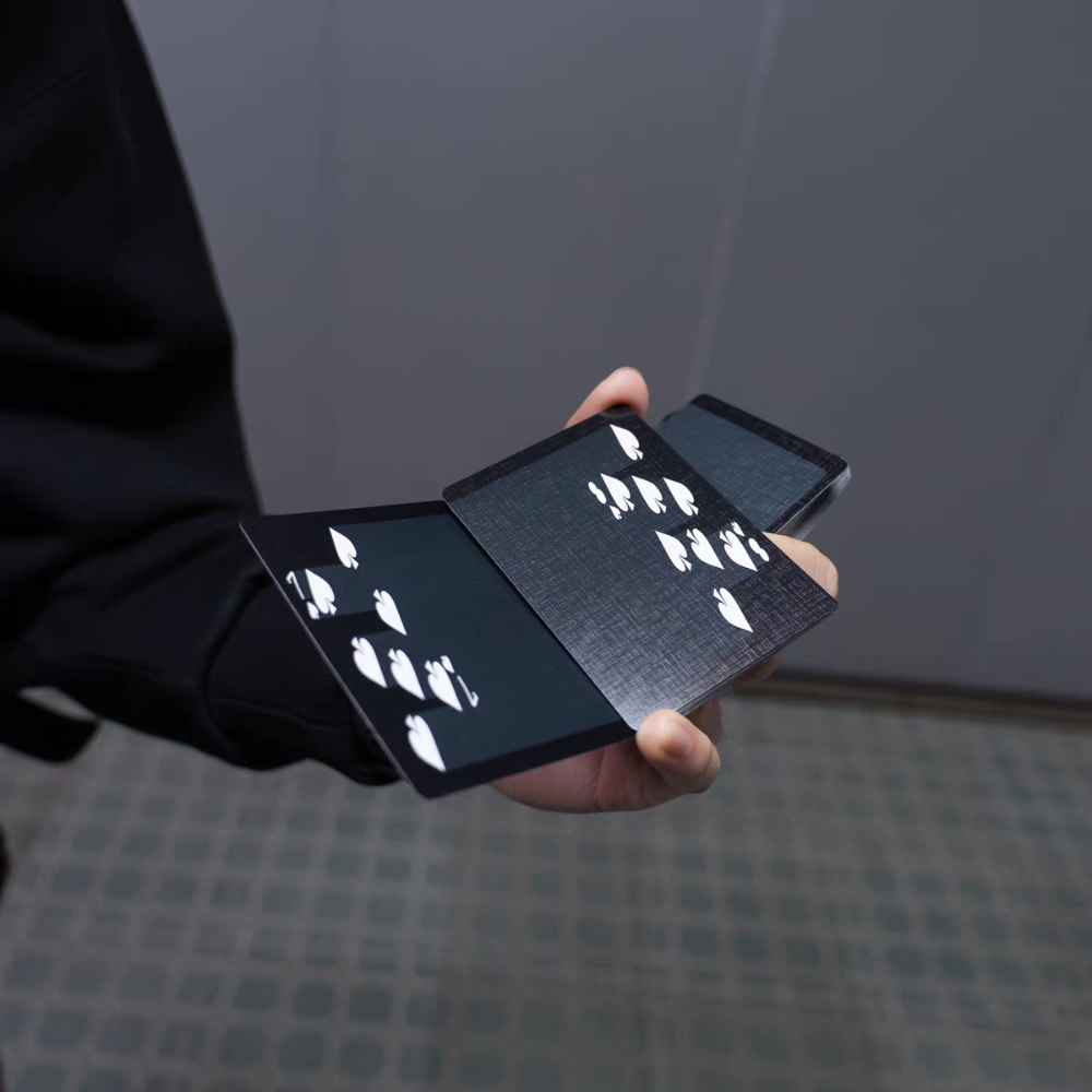 【千葉撲克】現貨 速度 UDR出品 under darkroom 收藏牌 魔術 花切專用牌 單車牌 禮物 紙牌-細節圖4