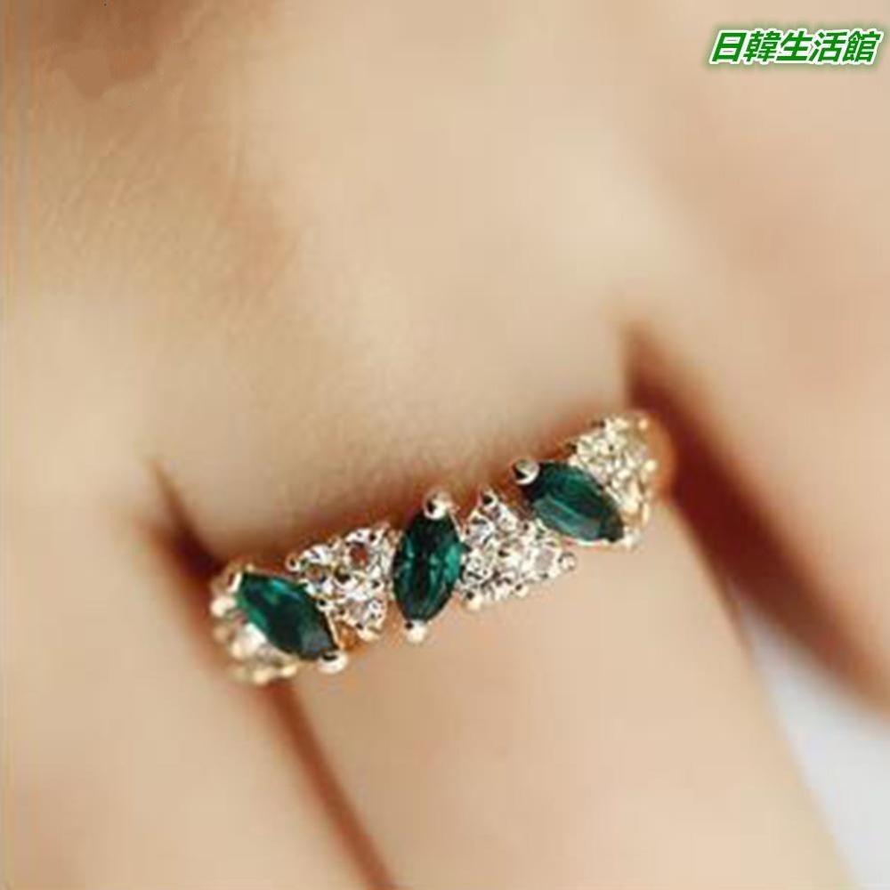 台灣現貨 閃鑽祖母綠戒指 水鑽戒指 女生戒指 復古風戒指 鑲鑽指環 綠寶石戒指 滿鑽戒指流行配飾 民族風飾品 日韓生活館-細節圖8