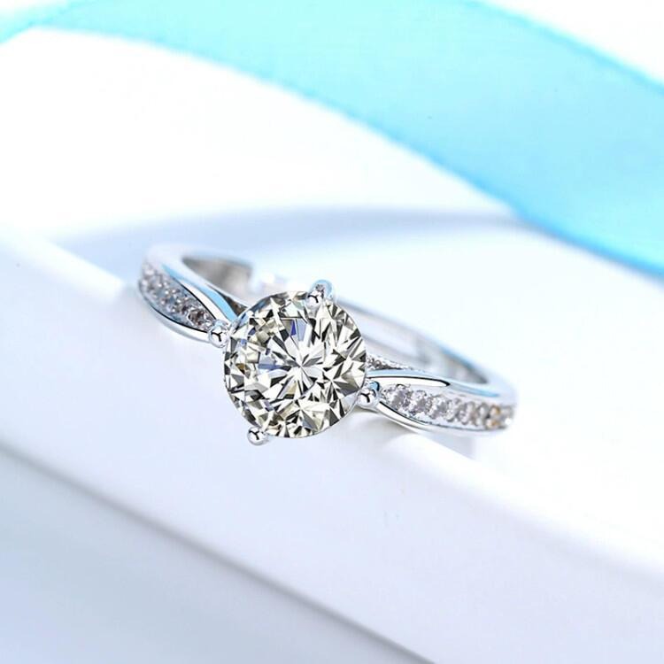 戒指女 滿鑽戒指 仿莫桑鑽戒指 歐美風經典結婚鑽戒 銀戒指 開口可調節戒指 仿真鑽戒 鋯石水鑽戒指 仿鑽石戒指 排鑽戒指-細節圖4