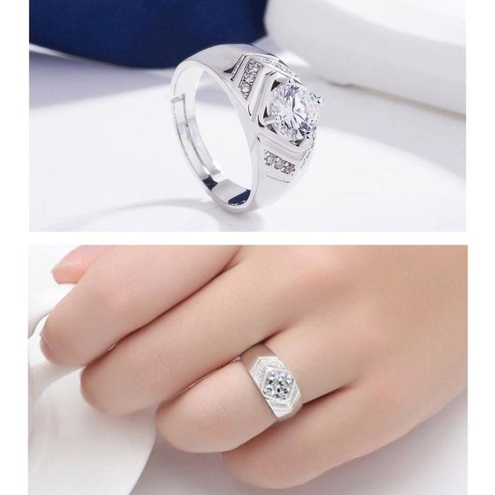 時尚男戒 霸氣指環 男士戒指 鑽石仿真鑽戒 水晶戒指銅飾 水鑽鍍銀戒指 活圍可調節 寬版戒指 男生流行飾品 個性型男配件-細節圖7