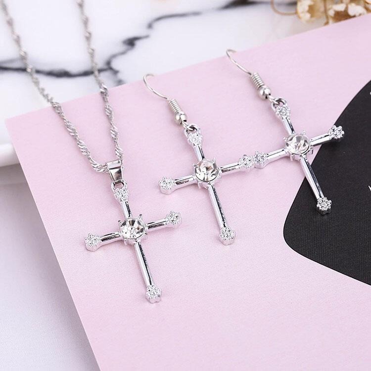 耳飾+項飾組合 歐美時尚飾品組 十字架項鍊耳環套組 耶穌基督教 女生首飾氣質百搭款 水晶十字架耳環 鋯石吊墜項鍊 短鍊-細節圖9