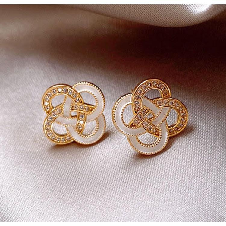 幸運四葉草耳環 韓國簡約氣質耳飾 宮廷風耳環 輕奢高級感鑲鑽耳釘 花朵耳環 小香風耳環 時尚百搭飾品 古風耳環 圓圈耳環-細節圖4