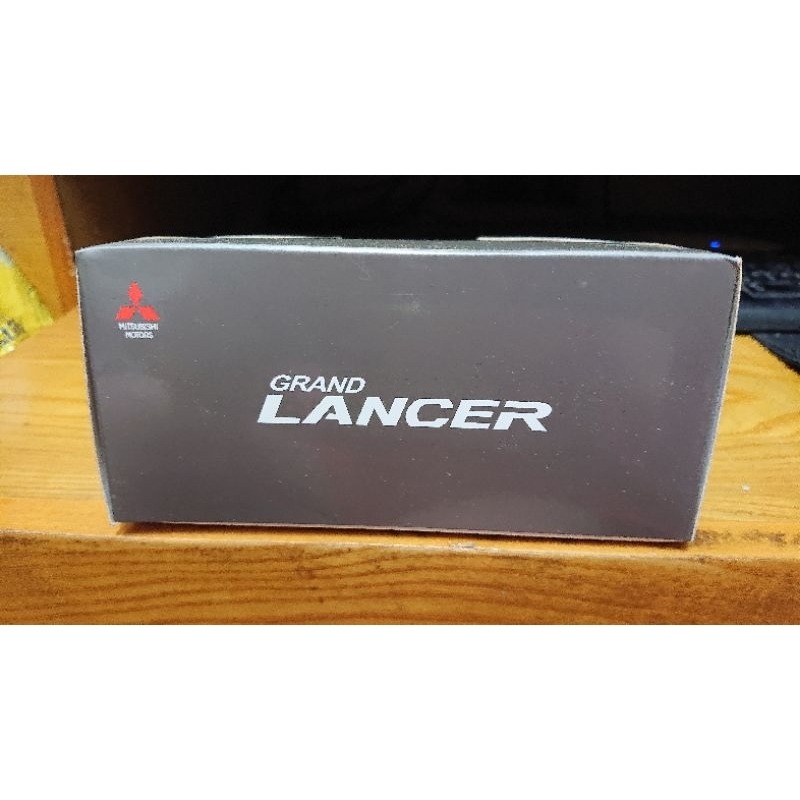 (全新未拆)1：43 三菱 LANCER 合金迴力車-細節圖2