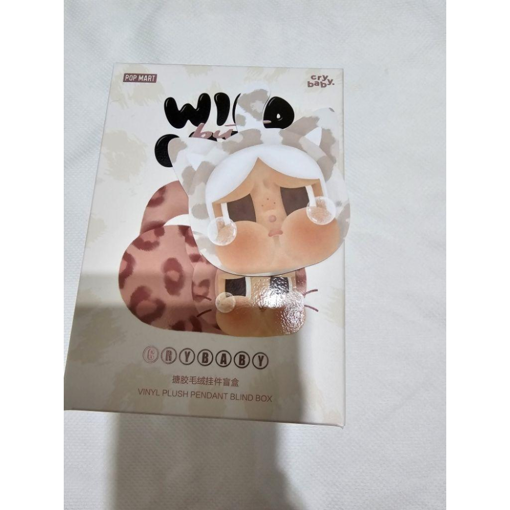 POP MART 泡泡瑪特 CRYBABY 哭娃 豹豹貓貓系列 搪膠毛絨掛件 毛絨 設計師 玩具 公仔 確認款-細節圖2