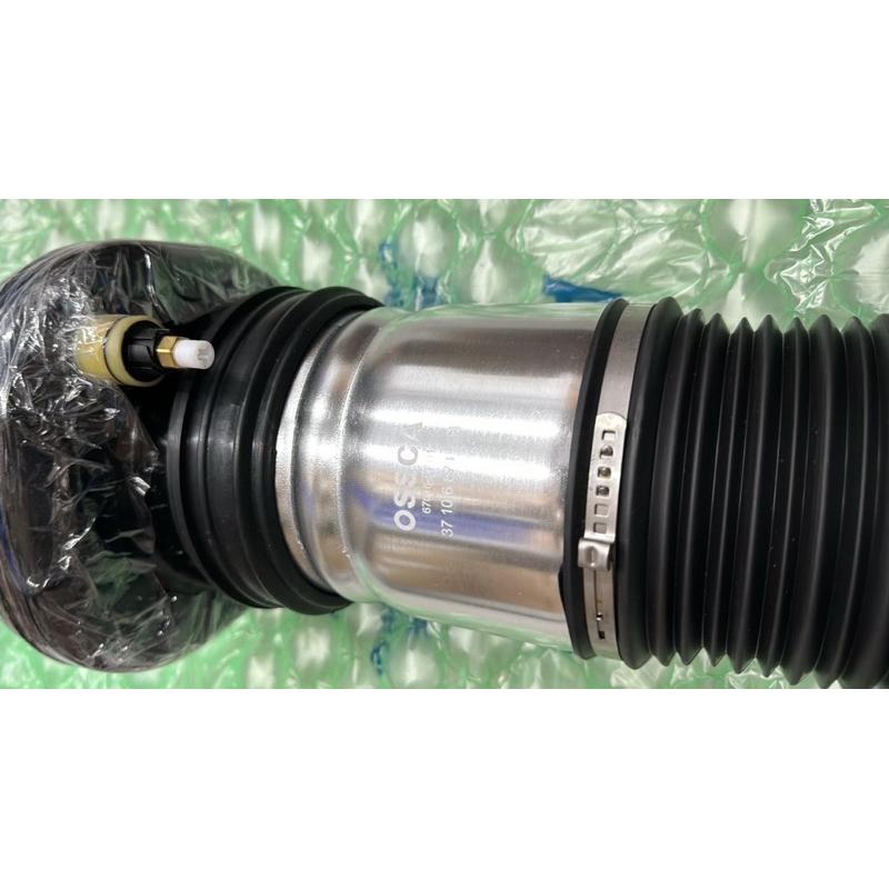 BMW G11 G12氣壓式避震器 前左37106877553 前右37106877554 後左37107915953-細節圖7
