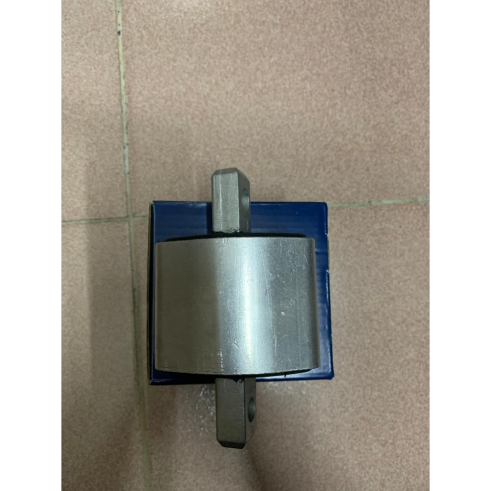 BENZ W203 W204 W210 W211 W212 W220 引擎腳後/變速箱腳2122400418-細節圖2