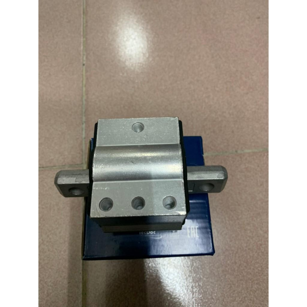 BENZ W203 W204 W210 W211 W212 W220 引擎腳後/變速箱腳2122400418-細節圖3