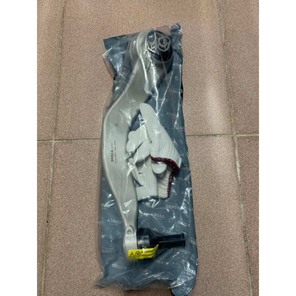 BMW  G30 G31 2WD 三角架31106861185/31106861177/31106861161-細節圖5