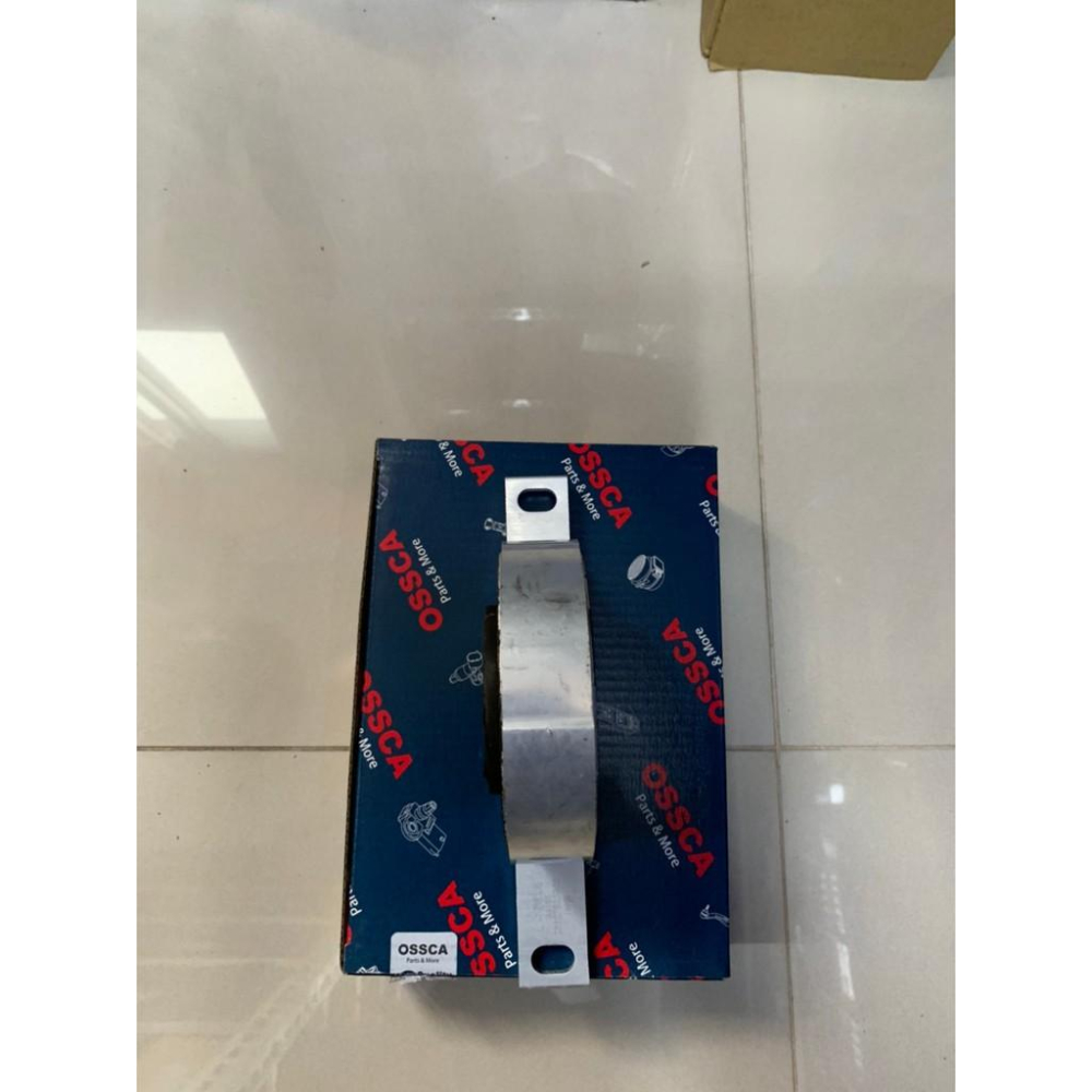 BMW E36 E39 E60 E61 E63 E64 E65 E66 E83中間傳動軸吊架 26127521855-細節圖2