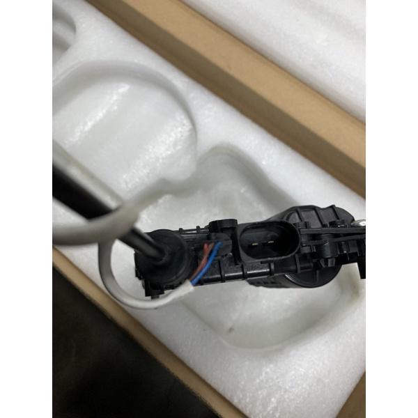 BMW F01 F02 F04 F10 F11 中控鎖馬達含六角鎖 頂配專用 電動吸門-細節圖6