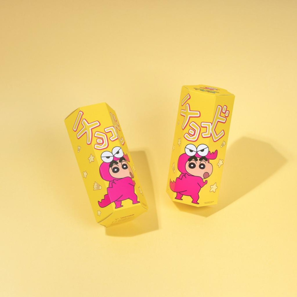 【凱將體育】勝利 X 蠟筆小新 聯名人造球 新裝登場🖍 NCSCS 每桶三入裝 碳音球 人造球 羽毛球 VICTOR-細節圖3