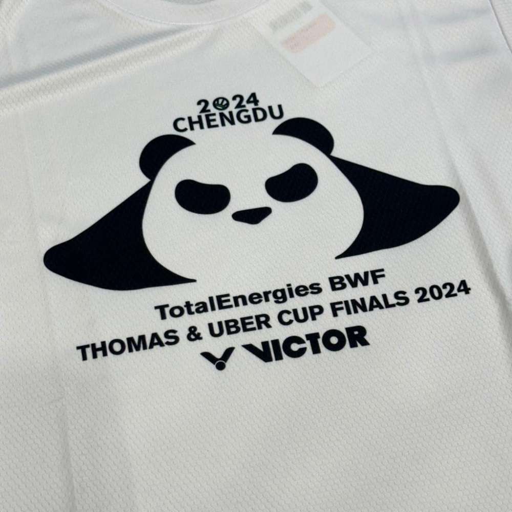 【凱將體育羽球店】VICTOR 2024 湯優盃紀念T恤 TUC2401-細節圖4