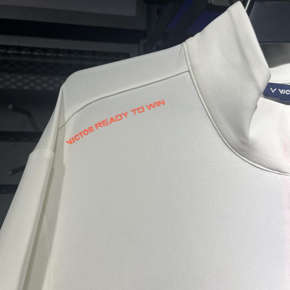 【凱將體育羽球店】出清下殺 VICTOR 韓國外套 （白）女款  J-VT4093WA / 男款  J-VT4093ＭA-細節圖3