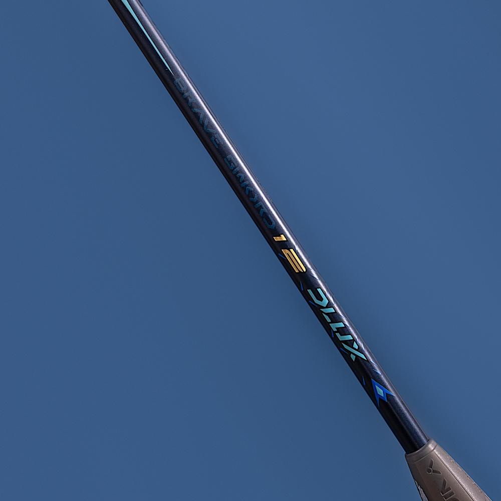 【凱將體育羽球店】【禮盒版】VICTOR BRS-12 SE BRAVE SWORD 亮劍12SE 55周年紀念版-細節圖5