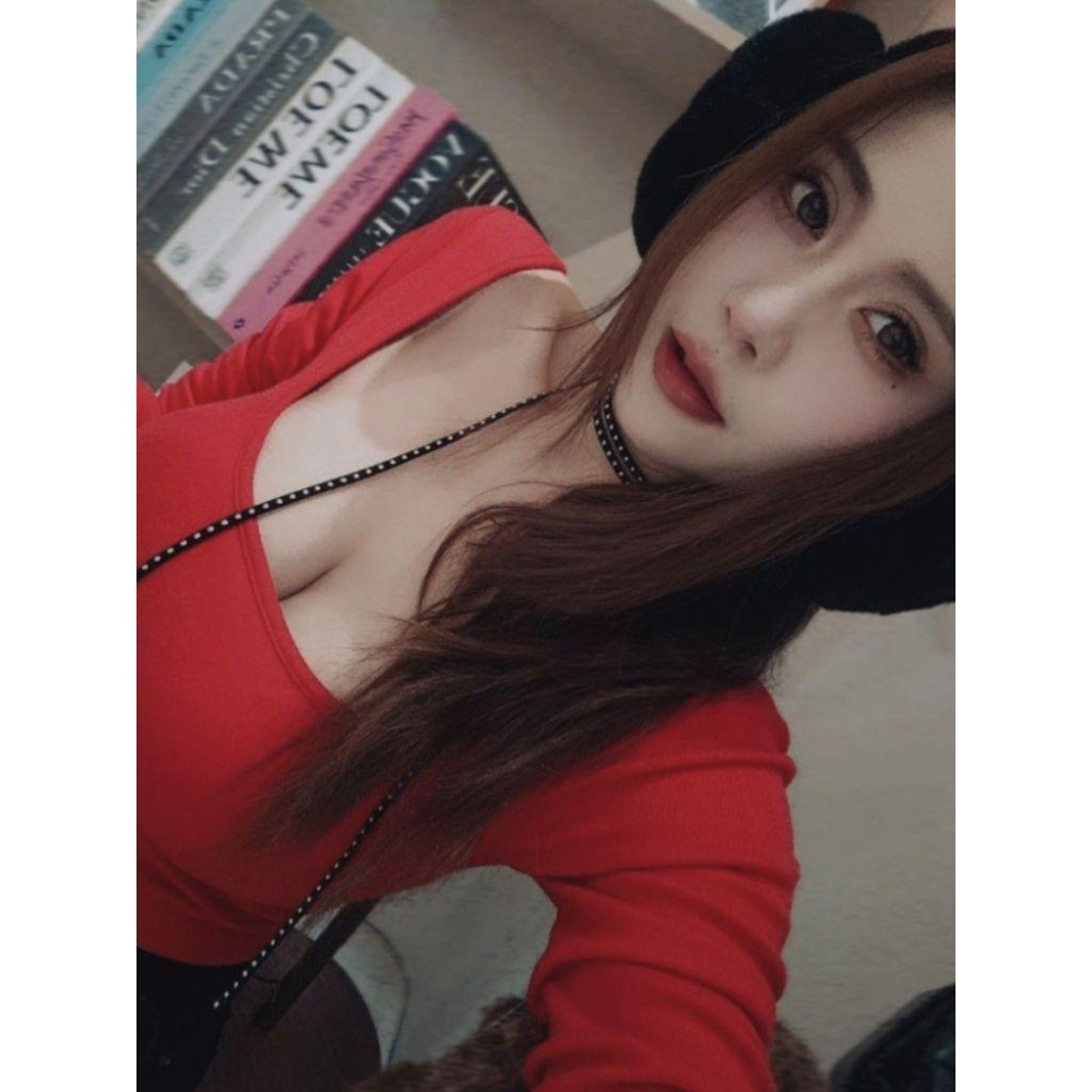 💗現貨紅/綠💗左左家5973應景耶誕T恤大方領上衣短版上衣T恤有罩杯-細節圖5