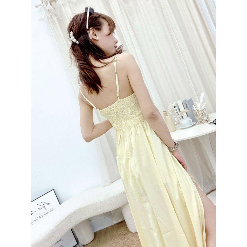 💗現貨黃/白/粉/綠💗✨獨家✨#11532 V領瘦身綁繩開衩長洋渡假長洋裝女神長洋細肩帶長洋裝-細節圖9