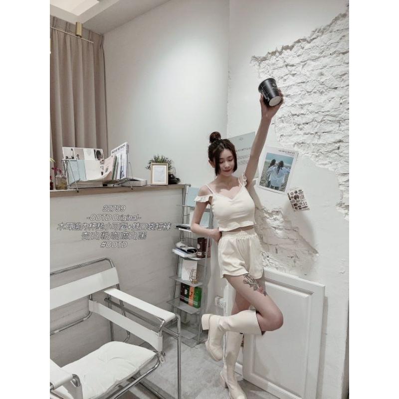 💗現貨粉/黑💗32759-OOTD Original-木耳邊內杯墊小可愛背心+雙口袋短褲休閒套裝-細節圖3