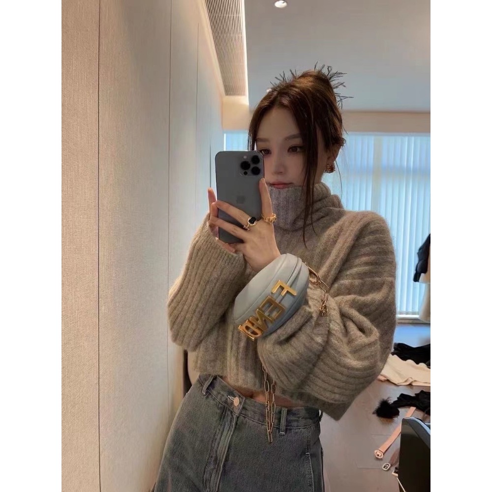 🔥現貨出清秒出🔥【冬季】小香毛呢短裙套/麂皮短褲套裝/高領短版毛衣/高磅針織長褲套裝/條紋毛衣/美式針織外/全新二手-細節圖5