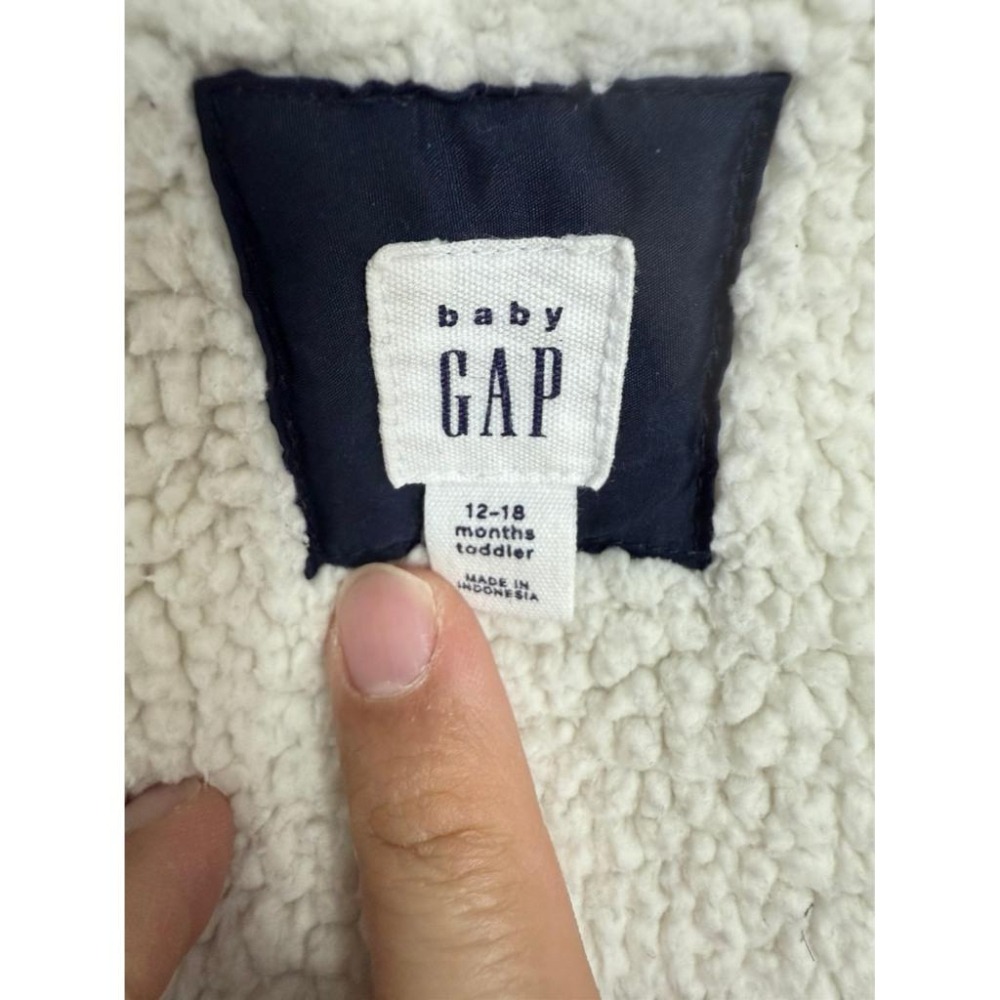 二手童裝 GAP 防風內刷毛背心 保暖背心 羽絨背心 背心 防風背心 保暖 冬天 小童 中童 女童 男童-細節圖3