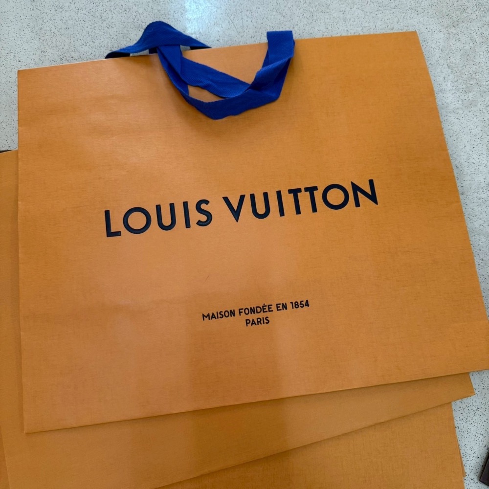 Louis Vuitton路易威登 專櫃紙袋】精品紙袋 聖誕紙袋 限量紙袋 紙袋 信封 紙卡-規格圖1