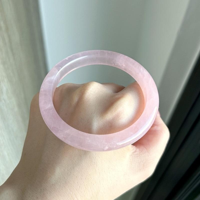 天然水晶礦石AA777粉晶馬粉手鐲(55圈口)-細節圖3