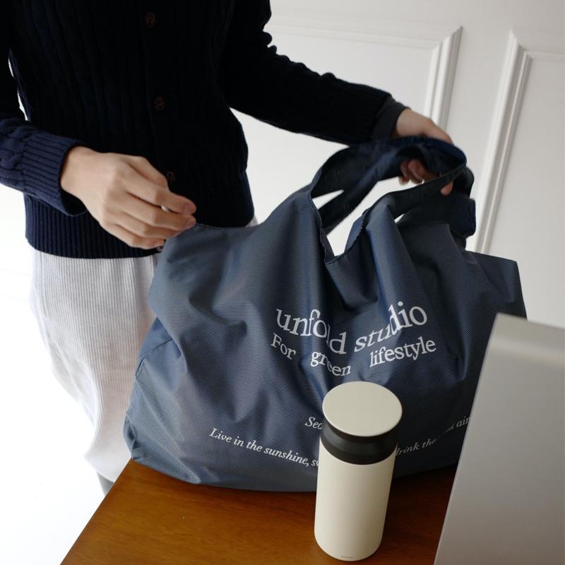 韓國代購「現貨」unfold 네이비 pocket bag 帆布包 環保袋 旅遊旅行收納包｜韓國設計師選品-細節圖3