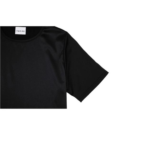 韓國選品｜韓國設計師品牌YUPPE 質感緞面上衣-黑色-細節圖7