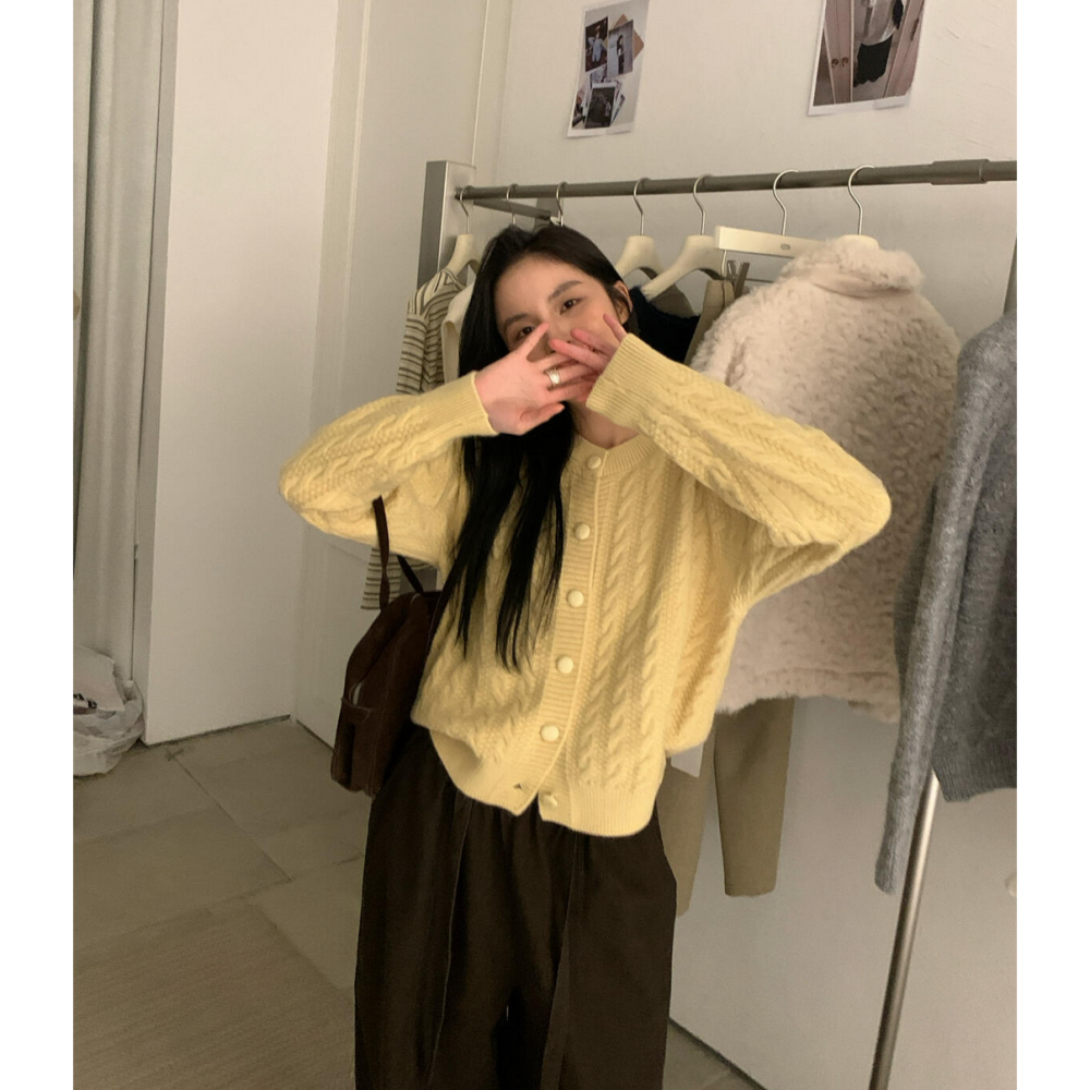 復古老錢麻花包釦開衫毛衣-細節圖5