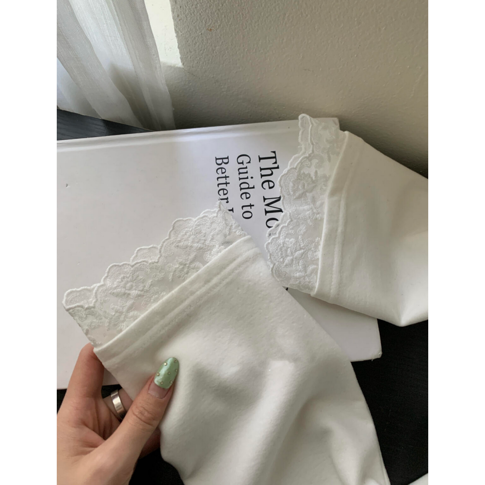 日系甜美蕾絲拼接德絨磨毛長袖T恤-細節圖5