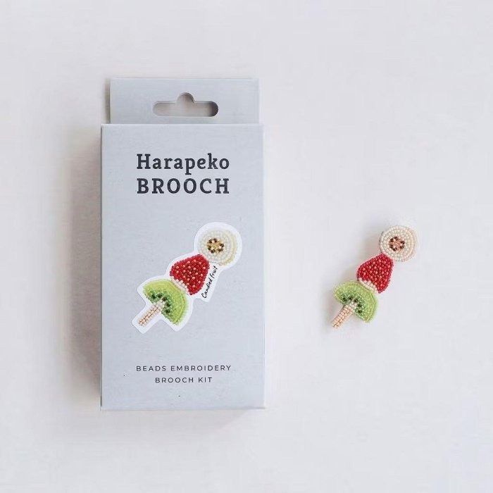 需代購 日本 MIYUKI Factory 女孩的日常胸針 珠繡 御幸 串珠刺繡材料包 一份540元（建議先評估可自行完-細節圖10