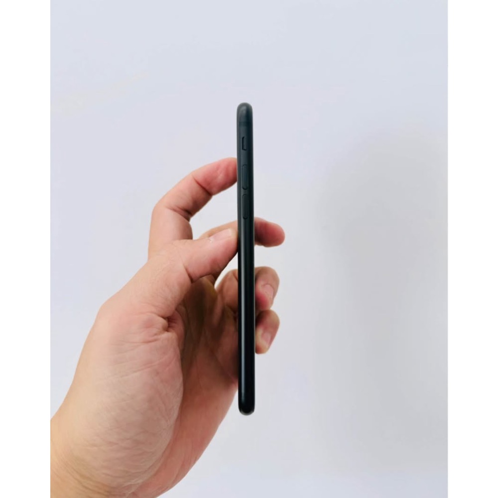 iPhone SE2 128G 黑色 外觀9.8新電池最高100% 分期付款0利率/高價回收舊機折抵/門號搭配優惠-細節圖3