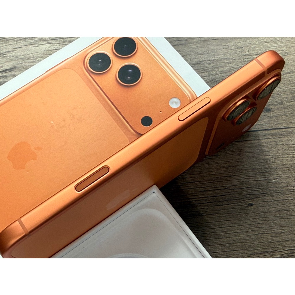 “僅拆封測試全新未使用” 17 Pro Max 256G 6.9吋 宇宙橙橘 保固2026/11月 分期付款0利率-細節圖3