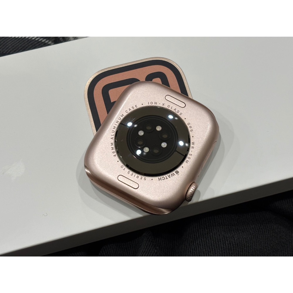 Apple Watch 10 46mm GPS 專賣店展示品9.7新原廠保固2026/1月電池99% 分期付款0利率-細節圖2