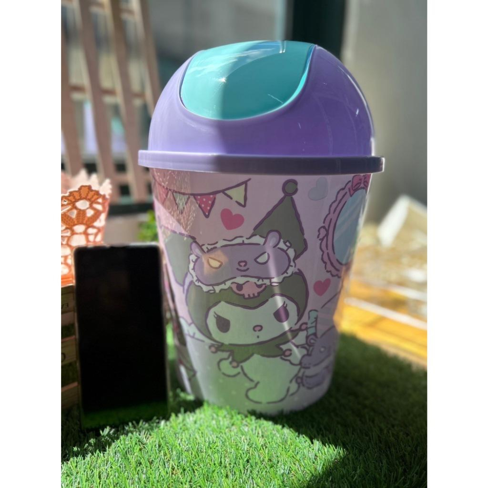 【快樂童年精品】酷洛米-超大圓翻蓋垃圾桶-細節圖2